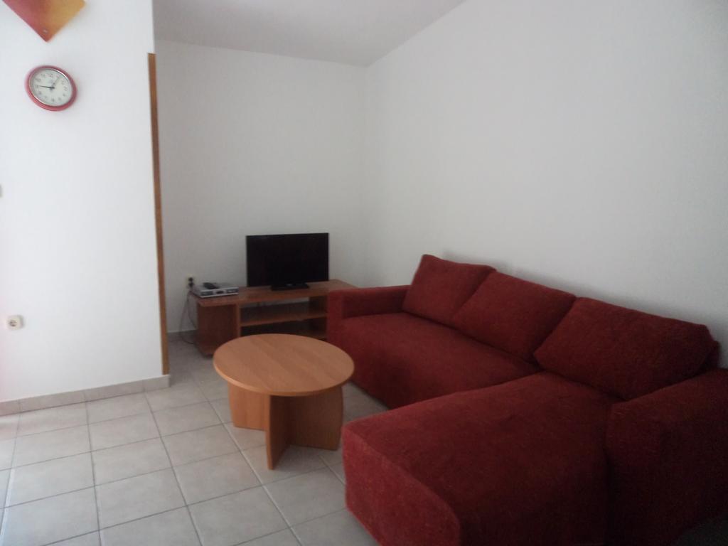 Apartment Nevena Betina  Luaran gambar